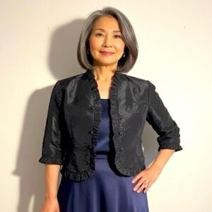 Agora Black Embroidered Jaquard Women's Blazer Blouse Top Jacket Ruffles• size L